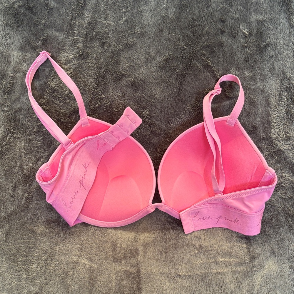 PINK Victoria's Secret Push-up Bra - Picture 2 of 2